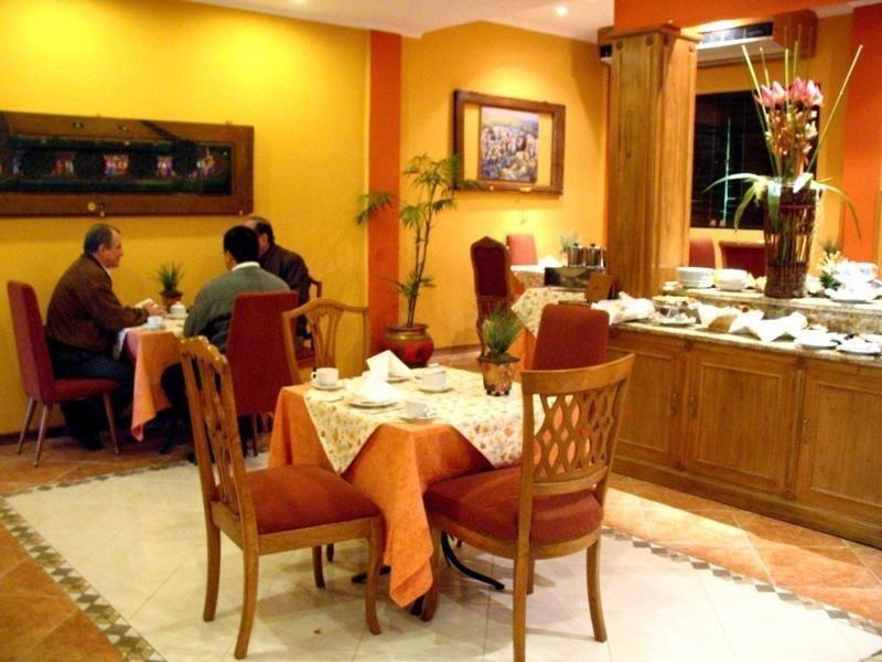 Hotel Bristol 亚松森 外观 照片