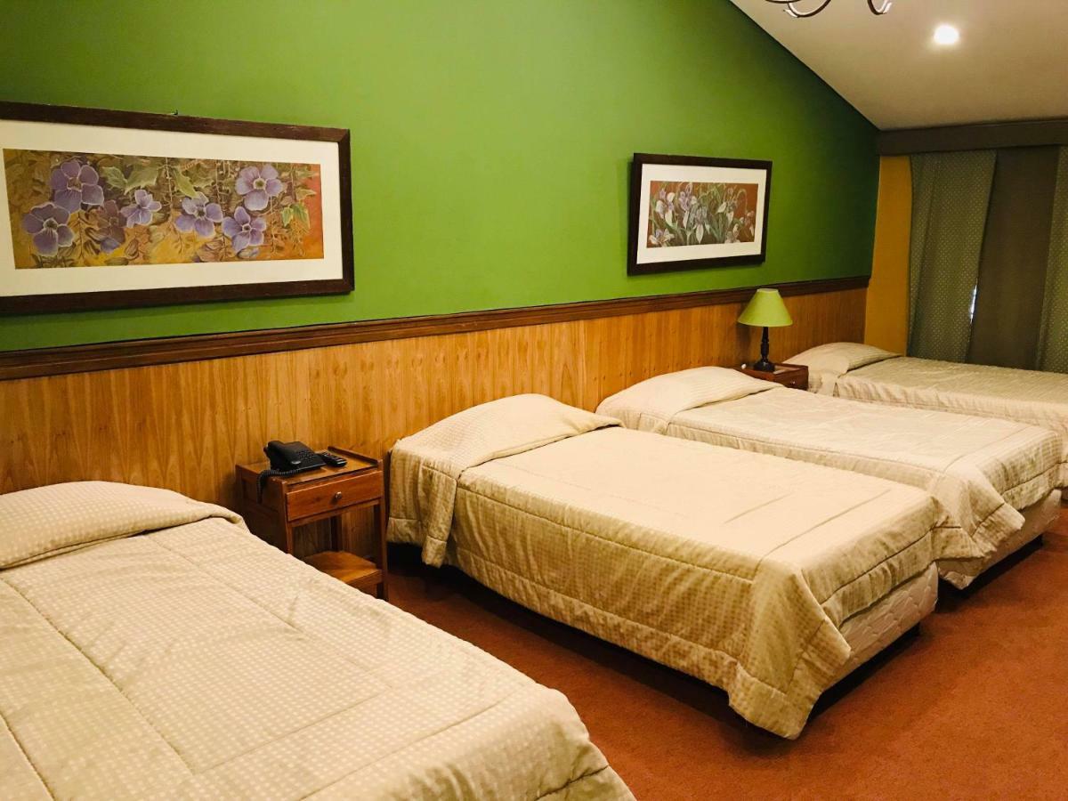 Hotel Bristol 亚松森 外观 照片