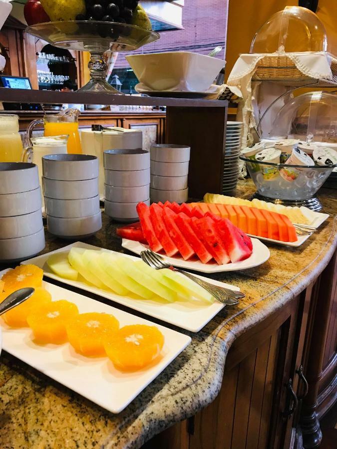 Hotel Bristol 亚松森 外观 照片